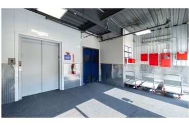 Storage Image 8