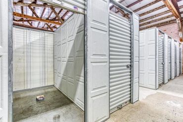 Storage Image 13
