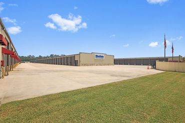 Storage Image 18
