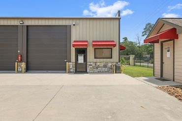Storage Image 32