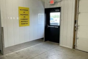 Storage Image 18