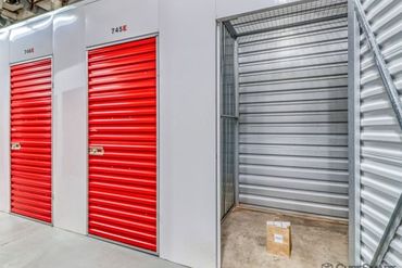 Storage Image 8