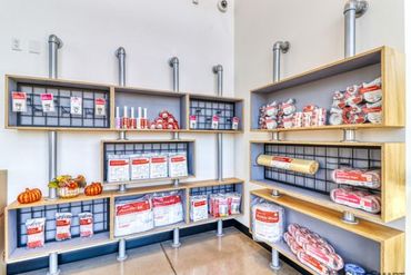 Storage Image 4