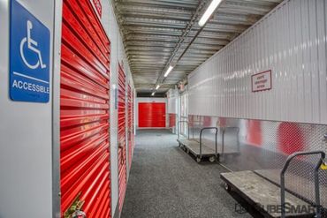 Storage Image 6