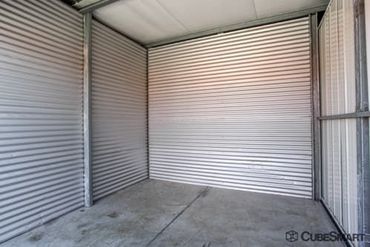 Storage Image 9