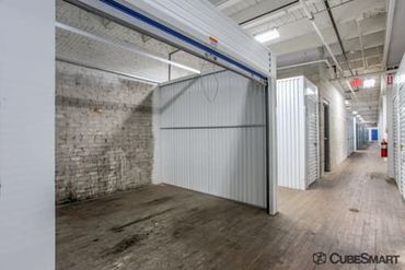Storage Image 4