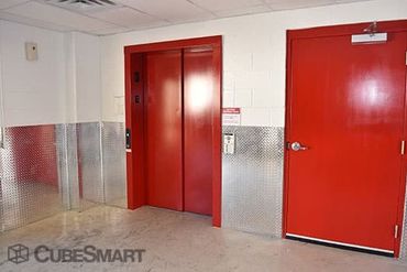 Storage Image 12