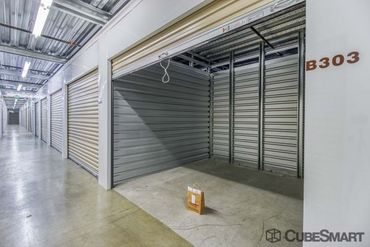 Storage Image 12