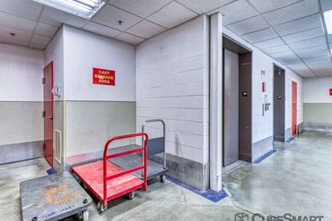 Storage Image 6