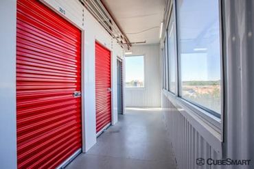 Storage Image 13