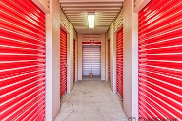 Storage Image 4