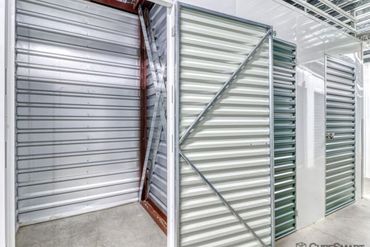 Storage Image 5
