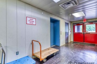 Storage Image 6