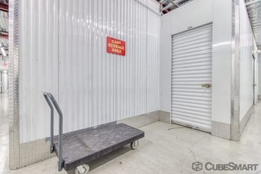 Storage Image 6