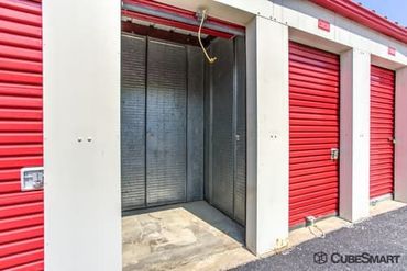 Storage Image 6