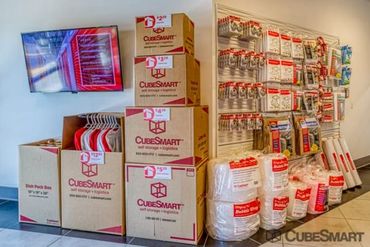 Storage Image 10