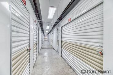 Storage Image 10