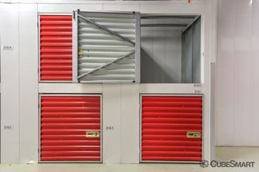 Storage Image 3
