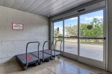 Storage Image 8