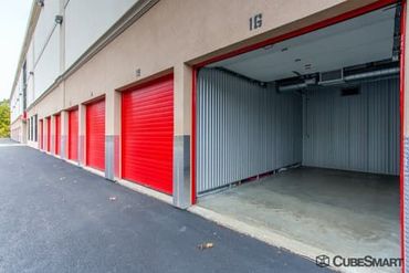 Storage Image 10