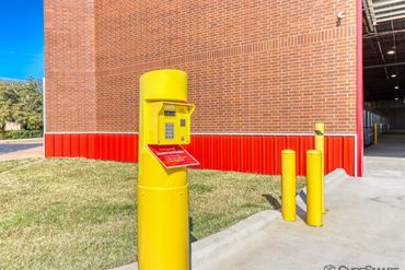 Storage Image 9
