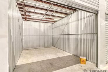 Storage Image 8