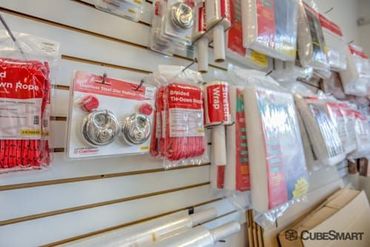 Storage Image 9