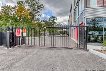 Storage Image 9