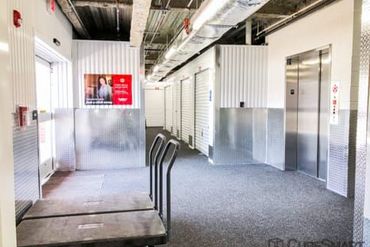 Storage Image 6