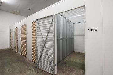 Storage Image 16