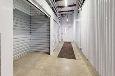 Storage Image 21