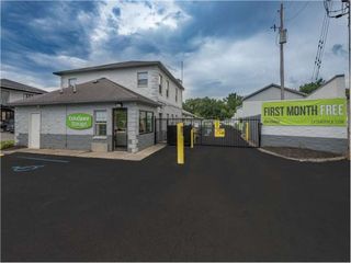 Facility Image