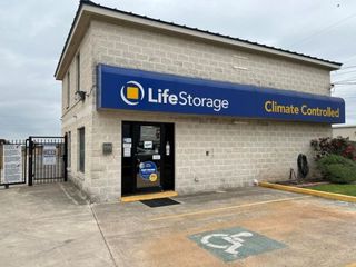 Extra Space Storage - 3269 - San Antonio - Foster Rd