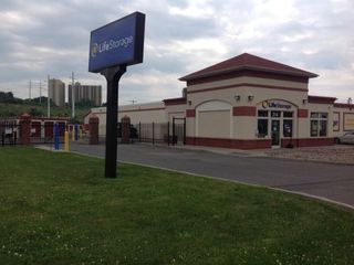 Facility Image