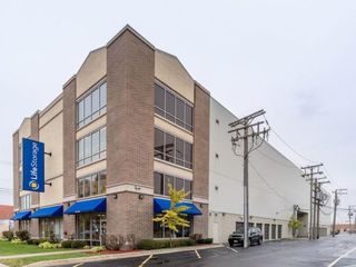 Facility Image