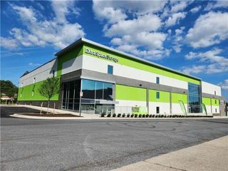 Facility Image
