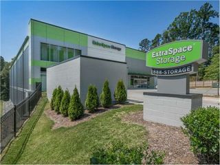 Extra Space Storage - 8749 - Raleigh - Glenwood Ave