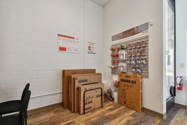 Storage Image 4