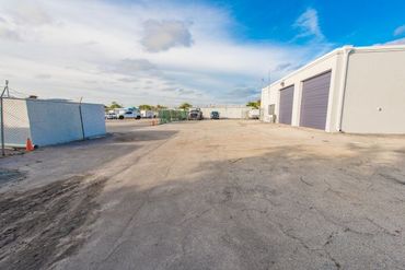 Storage Image 22