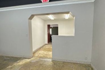 Storage Image 23