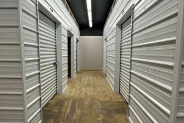 Storage Image 24