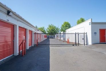 Storage Image 4