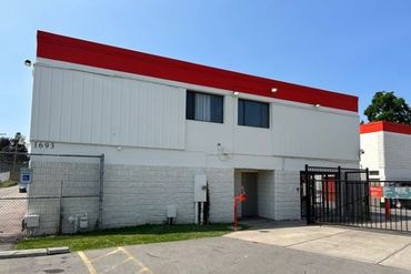 Storage Image 1