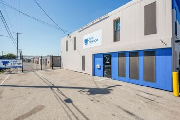 Storage Image 1