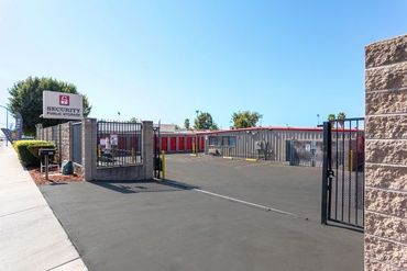 Storage Image 12