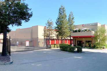 Storage Image 1