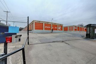 Facility Image