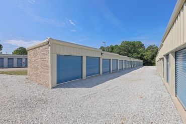 Storage Image 9