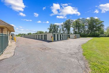 Storage Image 18