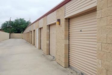Storage Image 16
